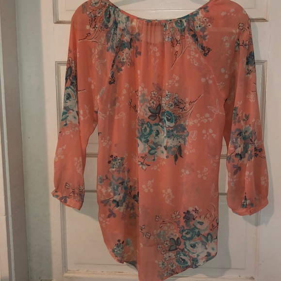 LC Lauren Conrad top size medium - Picture 2 of 3